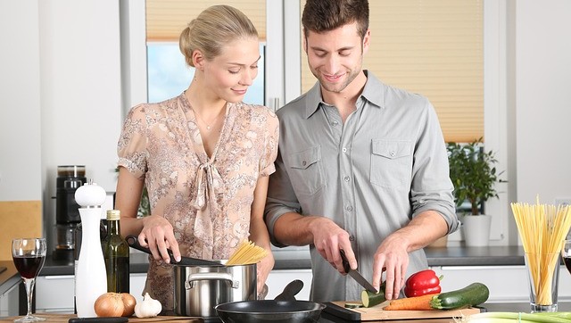 Fridge Not Cooling Properly in Perth? What a Mobile Fridge Repair Service Can Actually Fix